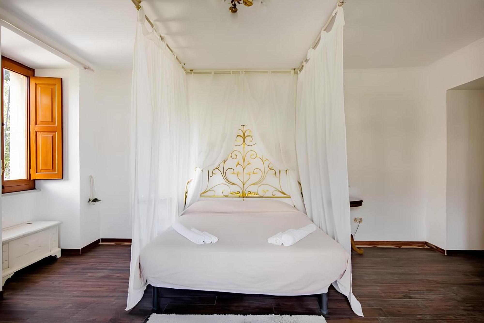 Quietness Bed & Breakfast Vico Equense Exterior photo
